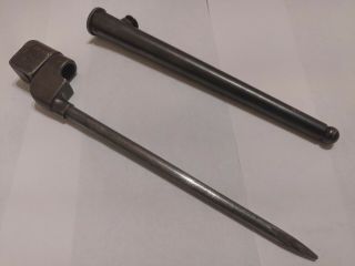 WWII British Enfield No.  4 Mk II Spike Bayonet with Scabbard marked VNS TRM2 2