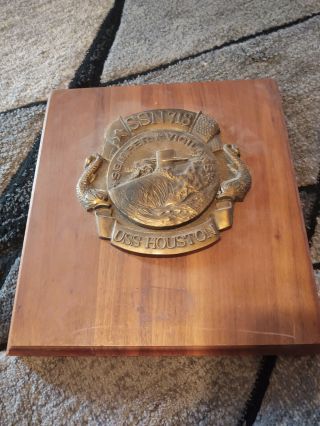 Uss Houston Ssn 713 Navy Ship Brass Plaque Heavy With Wood Base