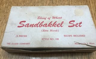 Sandbakkel Tart Mold Set.  15 Sheaf Of Wheat Metal Tins.  With Box/recipe 108