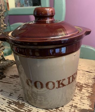 Vintage Monmouth Pottery Glaze Cookie Jar With Lid Signed In Maple Leaf Bottom