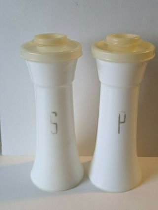 Vintage Tupperware Hour Glass Salt Pepper Shakers.  Tall Salt And Pepper Shakers