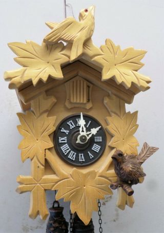 Old German Black Forest Unusual 2 Bird Hand Carved Cuckoo Clock