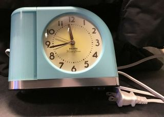 Vintage Mid Century Modern Art Deco Blue Big Ben Moon Beam 43000x Alarm Clock