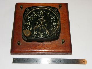 Vintage Waltham Watch Company 8 Day Aircraft Clock Us Navy Wwii