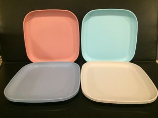 Tupperware 1534 Square Lunch Plates 8 " Set Of 4 Stackable Pink Teal Blue Gray