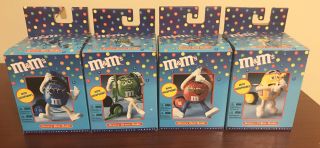 M&m’s Set Of 4 Vintage Groovy Radios Nib (blue,  Green,  Red,  & Yellow)