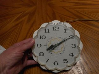 Vtg Ge General Electric 2150 Yellow Daisy Electric Kitchen Wall Clock