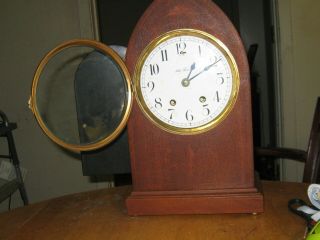 Large 1900 ' s SETH THOMAS Beehive Mahogany Mantel Clock parts/repair 2