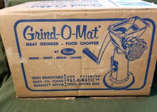 Vintage Rival Grind - O - Mat Meat Grinder 358,  Vacuum Base With Parts 3