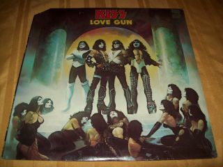 Kiss Love Gun Lp 1977 1st Press Nblp 7057 - 7.  98 Alive Ii Record