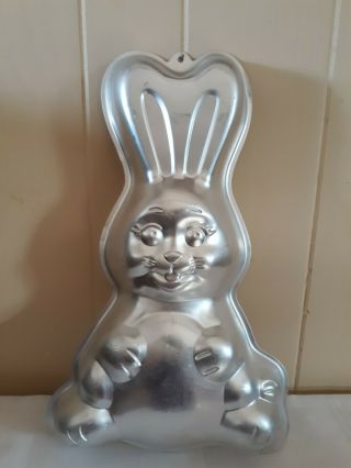 1989 Wilton Easter Bunny Rabbit Vintage Cake Pan