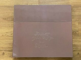 And Oasis Dig Out Your Soul Limited Edition Deluxe Box Set