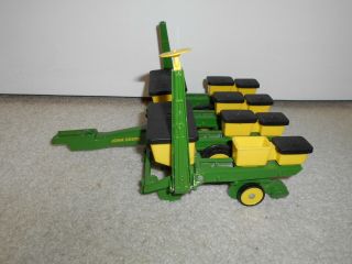 John Deere 7000 4 Row Corn Planter Ertl Toy 1/16 1970s 2
