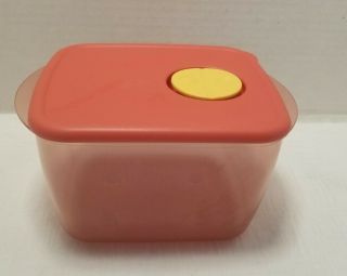 Tupperware Rock N Seal Vented Container Red 3384a 6.  25 Cup Size W/seal