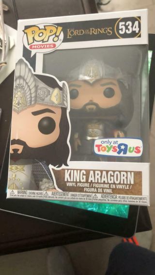Funko Pop Movies Lord Of The Rings King Aragorn Toys R Us Exclusive 534