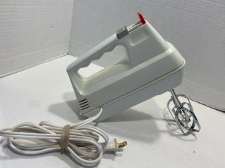 Vintage Sunbeam Mixmaster 4 - Speed Electric Hand Mixer Model 03151 White