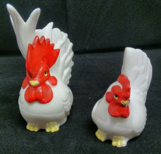 Vintage Porcelain Made In Japan White Rooster & Hen Salt & Pepper Shakers