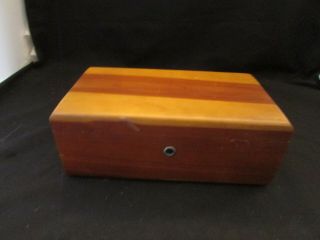 Lane Cedar Wood Keepsake Box Miniature Chest Skidmores Furniture 9 " X5 No Key