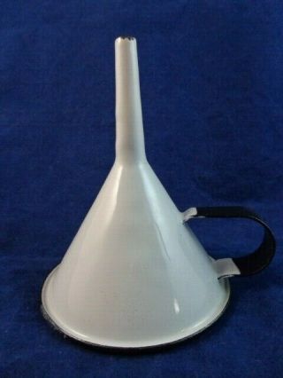Enameled Metal Funnel With Handle,  3 
