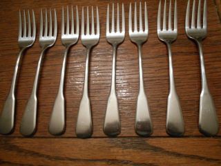 8 Oneida Deluxe Stainless Independence Pattern Salad Or Dessert Forks 3135