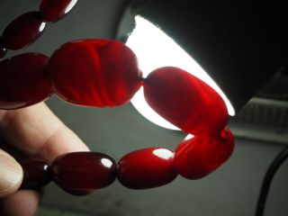 Cherry Amber Bakelite Necklace,  Simichrome.  Gr 85