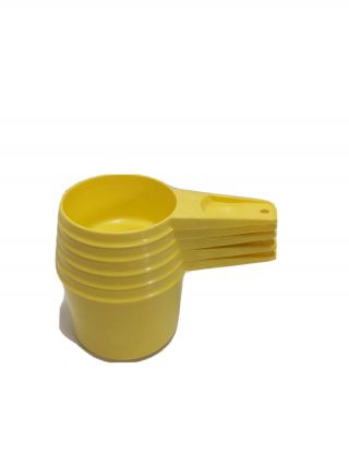 Vintage Tupperware Set Of 5 Yellow Measuring Cups -