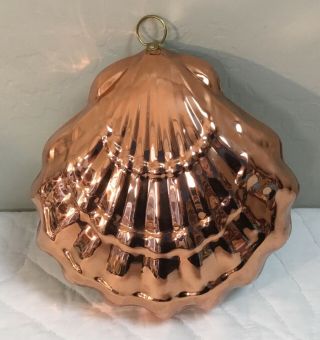 Vintage Copper Jello Mold,  Seashell,  Round Hanger