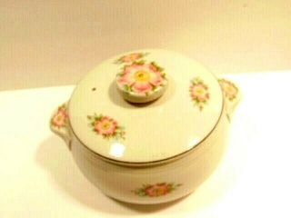 pre - owned Hall ' s kitchenware covered casserole dish with roses on the lid 3