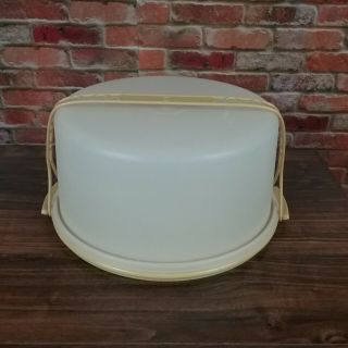 Vintage Tupperware Large Cake Saver Carrier 1256/1257 Harvest Gold