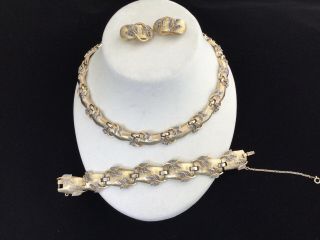 Vtg Trifari " Garden Of Eden " 3 Piece Set,  Earrings,  Necklace & Bracelet