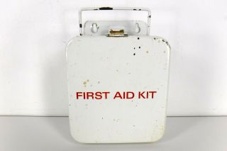 Vintage Marion Health Safety Metal First Aid Kit 5 " X 4.  5 " Wall Mount Or Carry