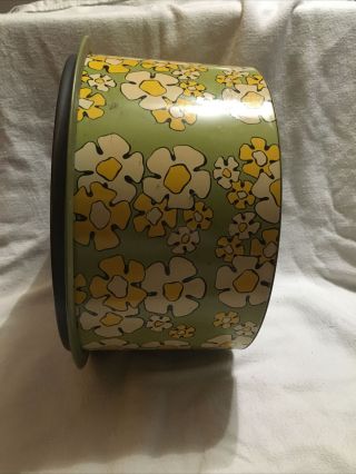 Vintage Decoware Metal Cake Pie Tin With Handle White Yellow Floral Carrier USA 3