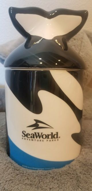 2006 Sea World Adventure Parks Shamu Tail Cookie Jar Rare Whale Orca Gift