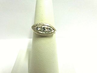 14kt White Gold Vintage Diamond Ring Sz 6.  25 Wgt 2.  4 Grams Tcw.  31