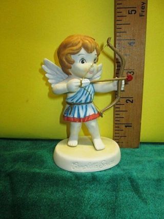 1995 Campbell Soup Kids Cupid Angel With Heart Arrow Ceramic Figurine