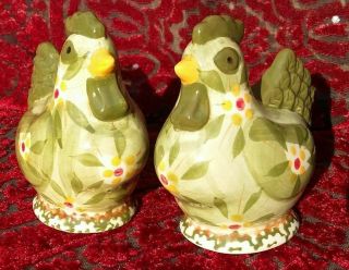 Rooster And Hen Salt And Pepper Shakers Green 3.  5 "