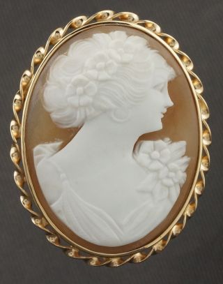 Large,  Vintage,  Solid 14k Yellow Gold Etruscan Rope,  Shell Cameo Brooch,  Pendant