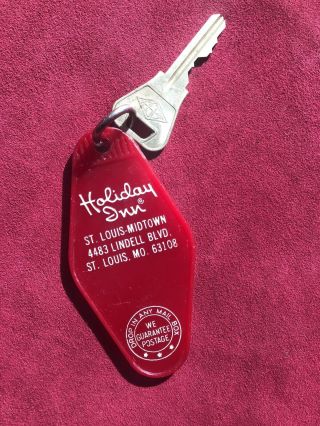 Vintage Hotel Motel Key Fob And Key From Holiday Inn - St.  Louis,  Mo