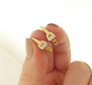 18ct 2 Coloured Gold Diamond Designer Earrings