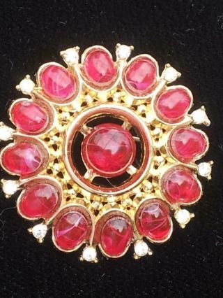 Vtg Extremely Rare Signed Crown Trifari Brooch W Flawed Ruby Gripoix Glass Cabs