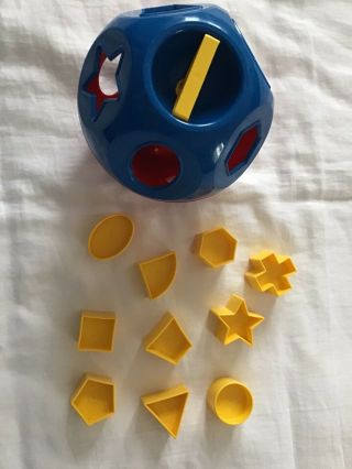 Vintage Tupperware Shape O Ball Toy Complete With 10 Shapes Euc