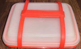 Tupperware 1254 Red Pack N Carry Lunch Box Carrier With Lid & Handle