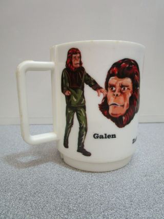 Vintage 1967 DEKA The Planet of the Apes Child ' s Plastic Mug Galen Zaius Urko 2