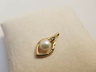 Vintage Estate / 18k Gold White Pearl Diamond Pendant / Art Deco Style