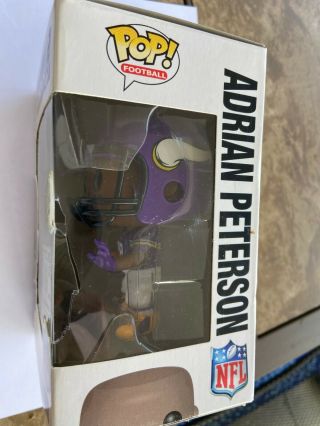 Funko Vinyl Pop Adrian Peterson Vikings NFL Figure Box Wear VAULTED 2