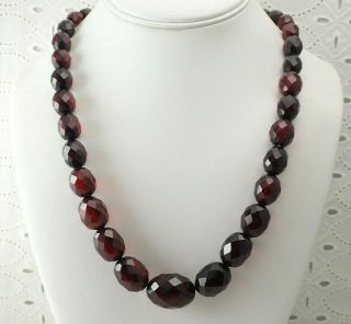 Art Deco Faceted Graduated Red Cherry Amber Bakelite 21 1/4 " Necklace 14k Clasp