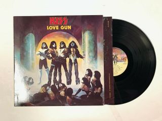 Kiss Love Gun Lp Casablanca Nblp 7057 - 7.  98 Us 1977 Vg,  W Gun Bang Inner Wall
