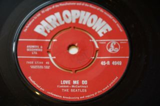 The Beatles - Love Me Do Red Label 45 - R 4949 Uk 1st 1963 7 " Red Label