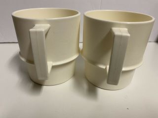 Vintage TUPPERWARE Set Of 2 Stackable Mugs White/Ivory Coffee Cups 3
