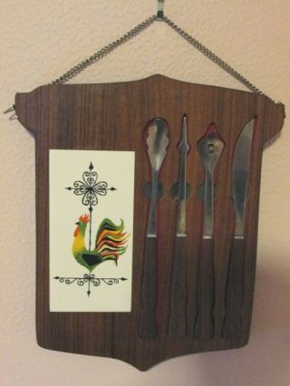 Vintage Hanging Barlow Rooster Cheese/cutting Board Set Complete